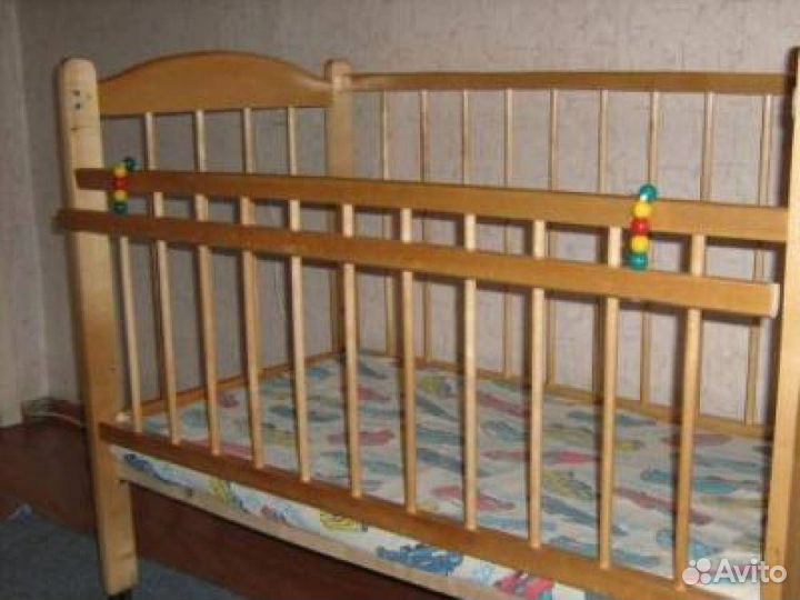 Детская кроватка