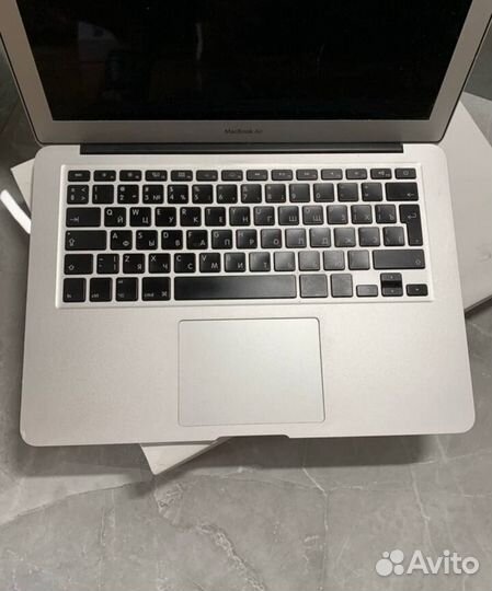 Apple MacBook Air 13 2017 256 ssd