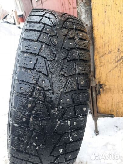 Maxxis ArcticTrekker NS3 215/70 R16 100T