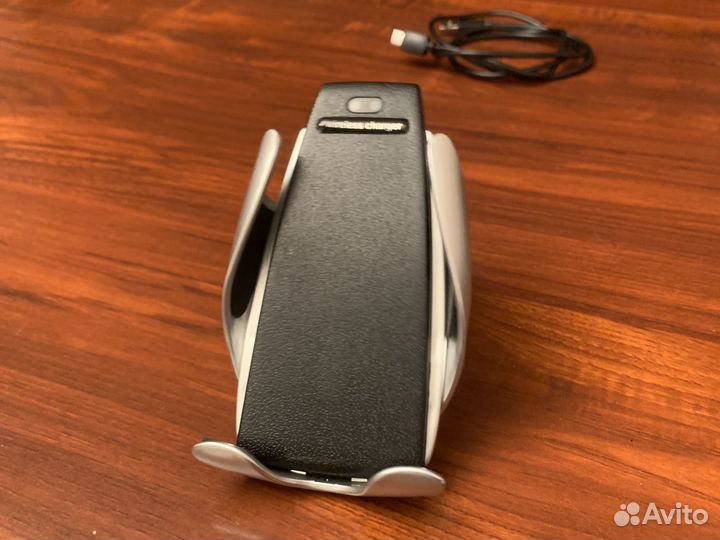 Безпровадная зарядка