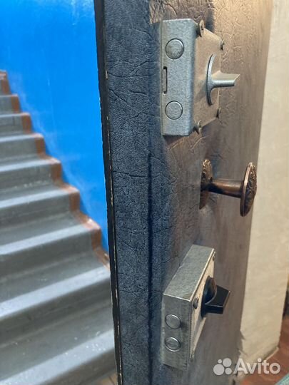 Дверь входная