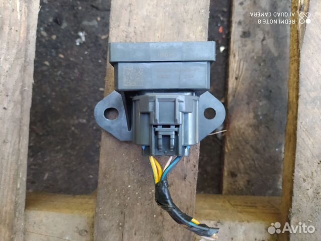 Блок управления топливным насосом Ford Focus 3