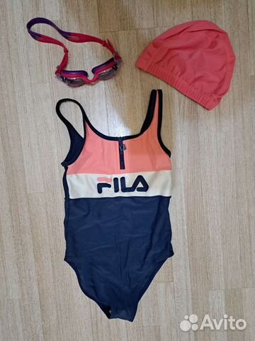 Комплект (купальник, шапочка и очки) на 116-122