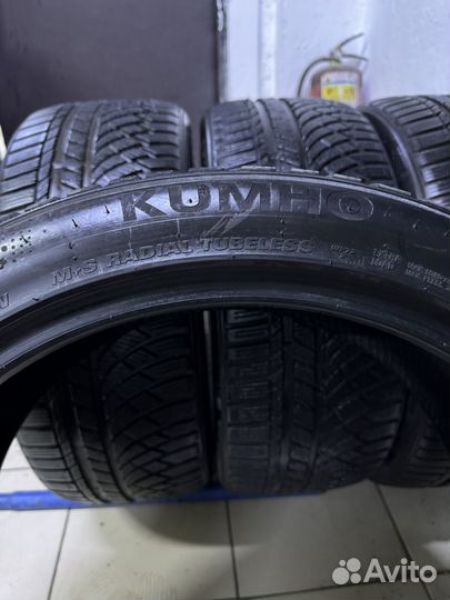 Kumho WinterCraft WP72 245/40 R20 99W