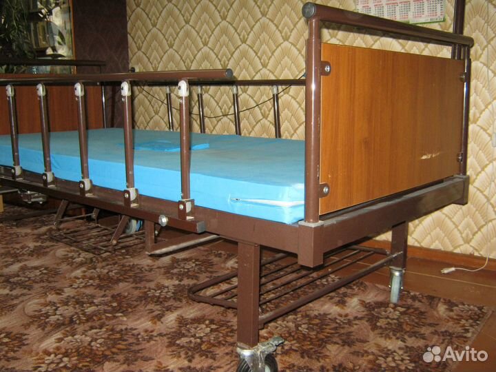 Кровать для лежачих больных