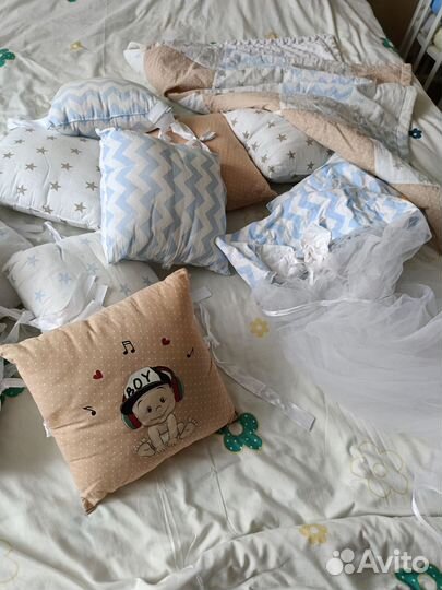 Бортики и балдахин в кроватку