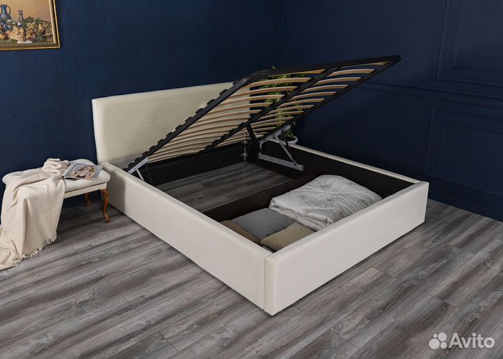 Кровать с подъемным механизмом
