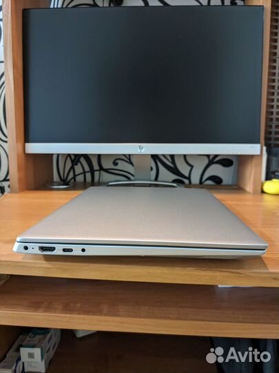 Ноутбук Lenovo Ryzen 3200U 20 Гб озу + SSD 120/480