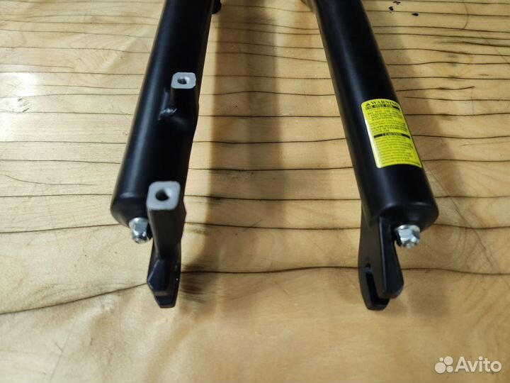 Вилка SR suntour XCM V2