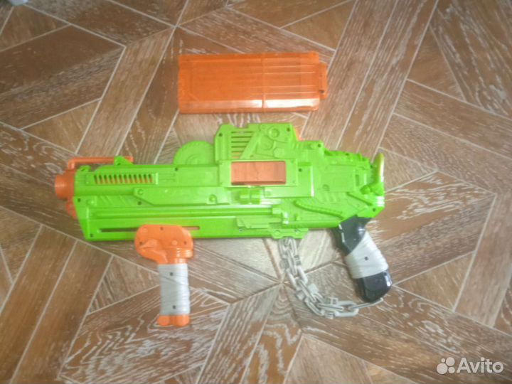 Бластер Hasbro nerf Зомби страйк Реврипер E0311EU4