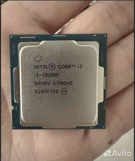 Процессор i3 10105F