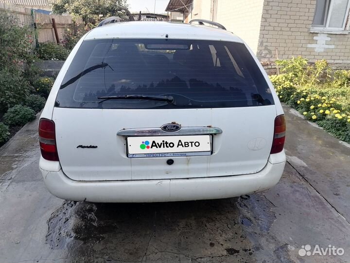 Ford Mondeo 1.8 МТ, 1999, битый, 246 000 км