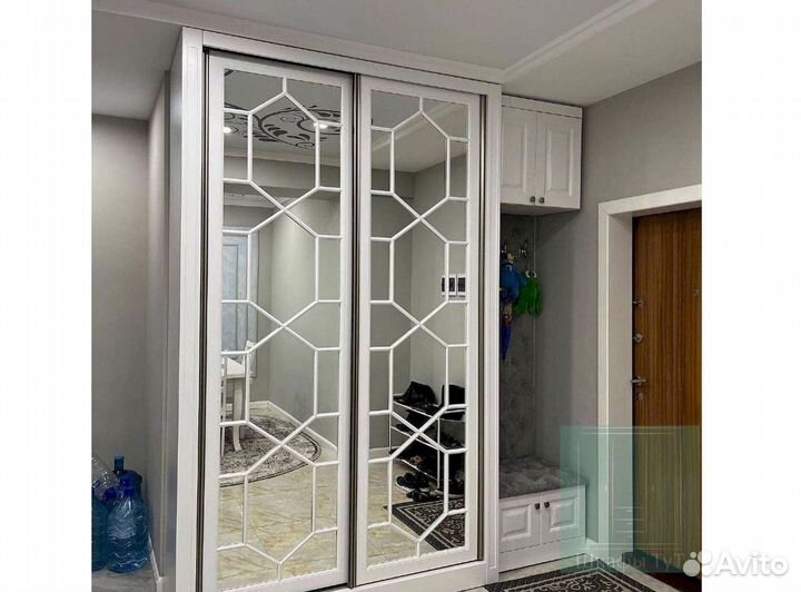 Шкаф стенка