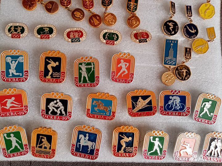 Значки набор олимпиада 80