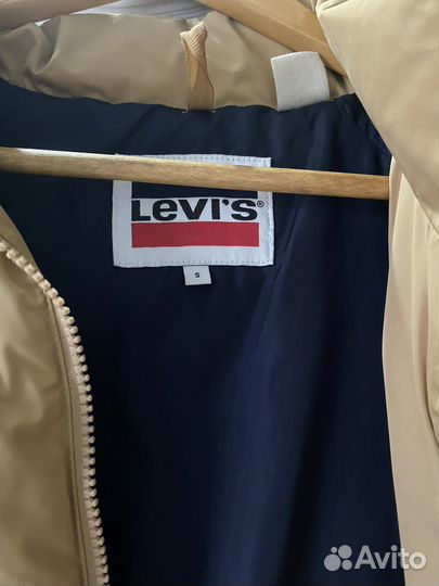 Куртка levis женская