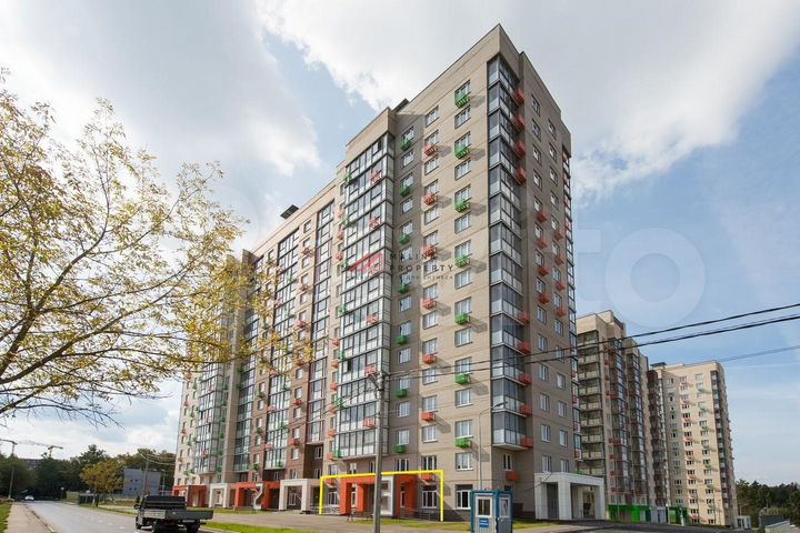 Продам торговое помещение, 112 м²