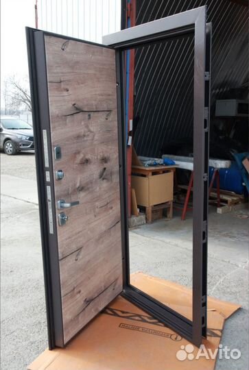 Дверь входная металлическая 10,5 см