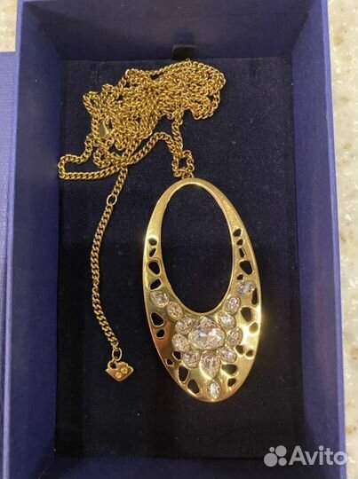 Swarovski колье