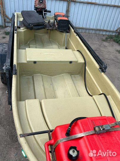 Лодка и мотор нерегистрат
