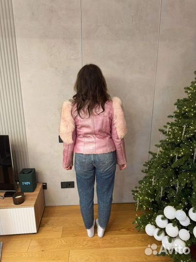 Дублёнка жеснкая из ягненка с песцом (крашенная)