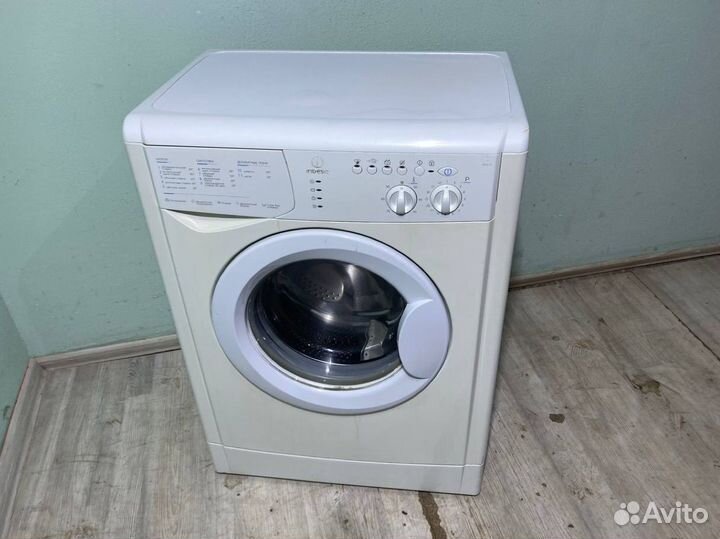 Стиральная машина Indesit