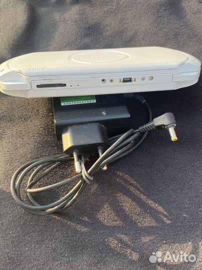 Sony psp e1008