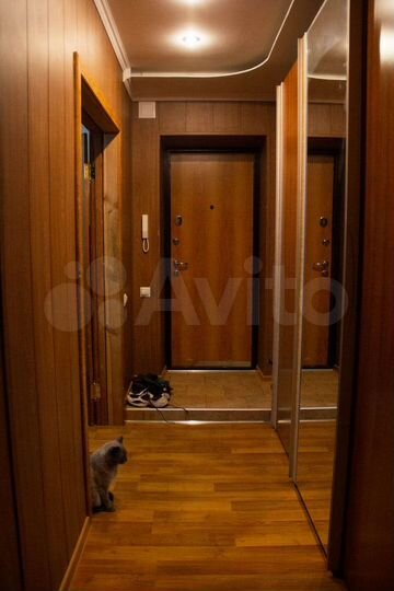 2-к. квартира, 54 м², 2/5 эт.