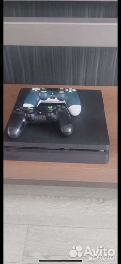 Sony PS4 slim 1tb