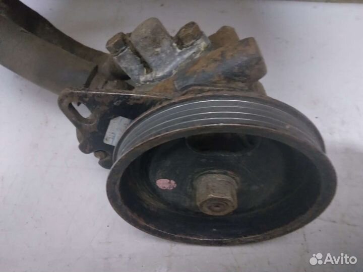 Насос гидроусилителя Nissan Pulsar