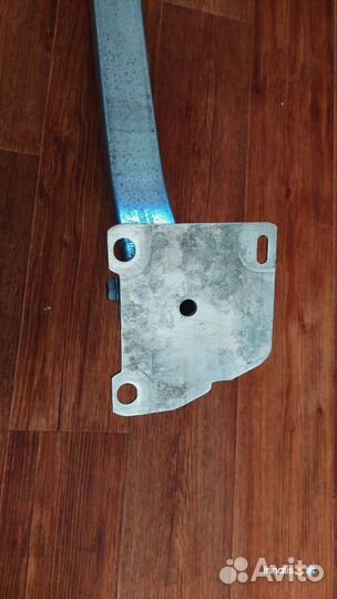 Усилитель заднего бампера Рено scenic 2