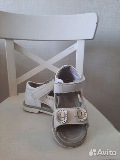 Босоножки для девочки 22 размер