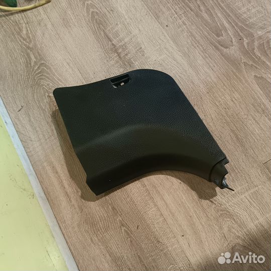 Пластик передней левой стойки Geely MK 1