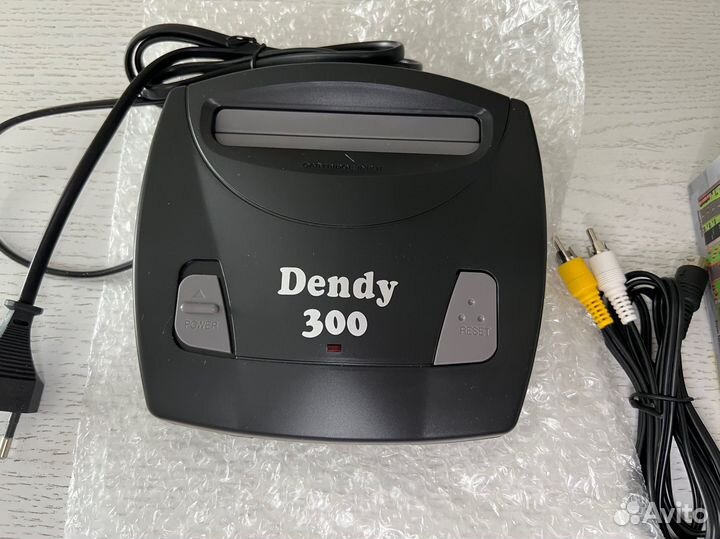 Игровая приставка Dendy
