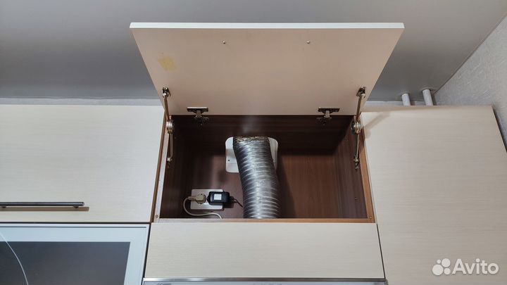 Кухонный гарнитур бу