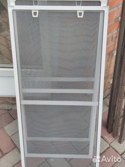 Москитные сетки на окна