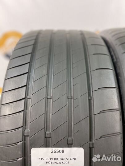 Bridgestone Potenza S005 235/35 R19 86Y