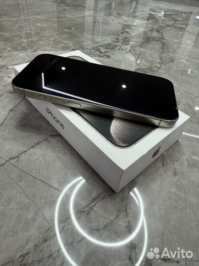 iPhone 15 Pro, 256 ГБ