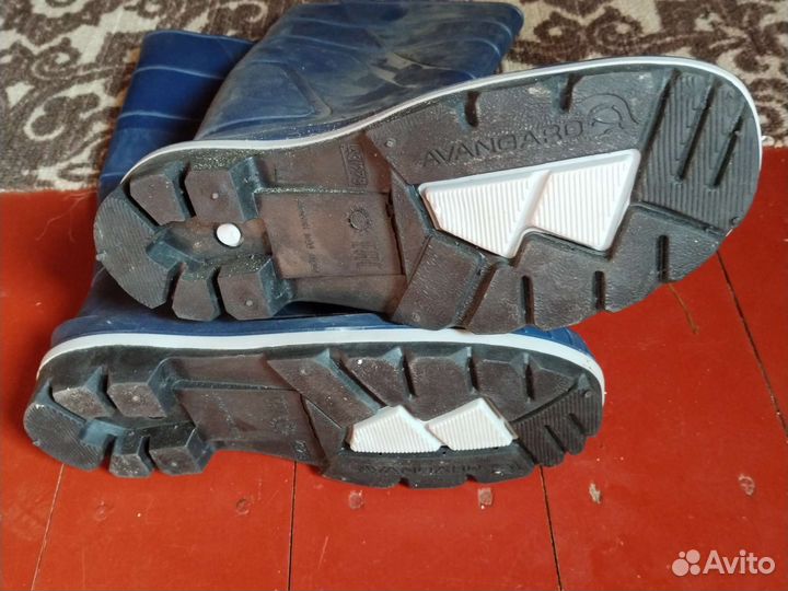 Сапоги резиновые. Размер 43