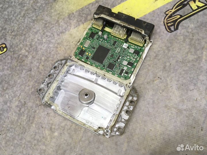 Транзистор Эбу двигателя Дастер 2012 1.6 K4M