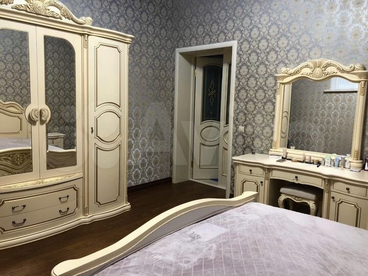 Дом 300 м² на участке 15 сот.