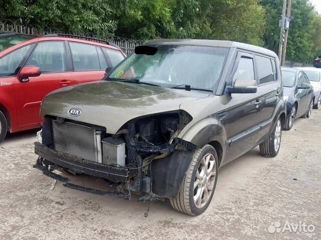 Кулак поворотный передний правый Kia Soul (2009-2