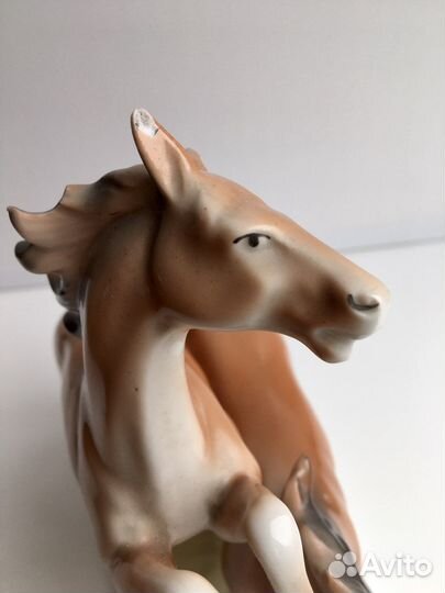 Статуэтки лошади Grafenthal ГДР