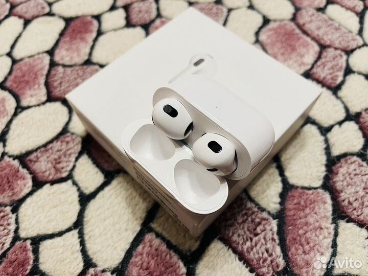 AirPods 3