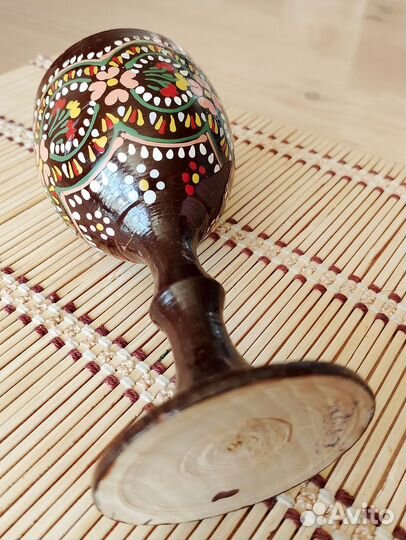 Бокал из дерева