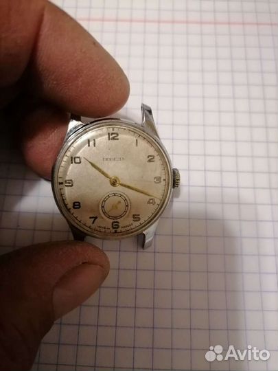 Часы Победа