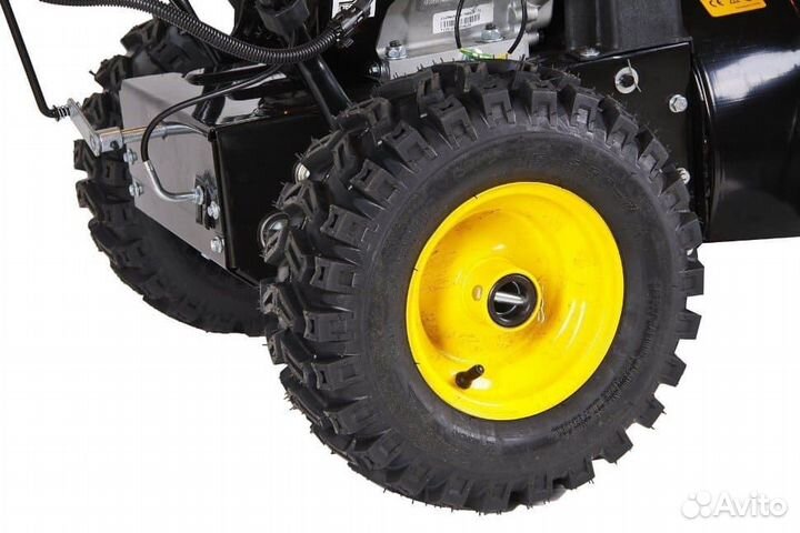 Champion 556 Снегоуборщик