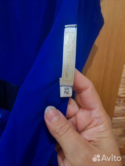 Вечернее платье