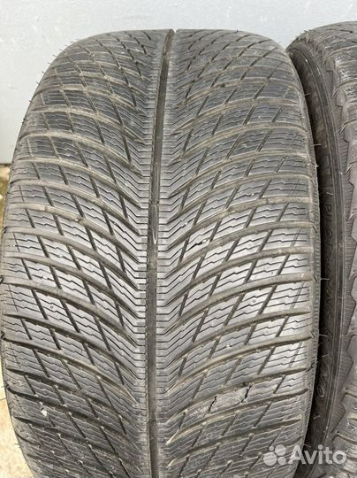 Michelin Pilot Alpin 5 245/40 R19 и 275/35 R19