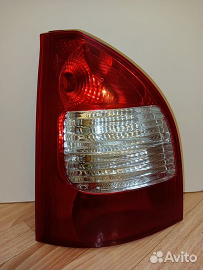 Фонарь задний левый калина 1