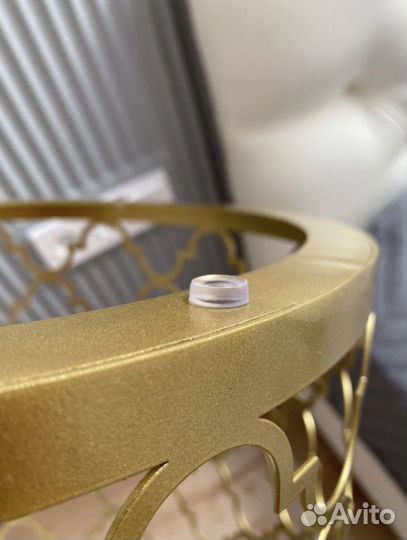 Журнальный столик круглый